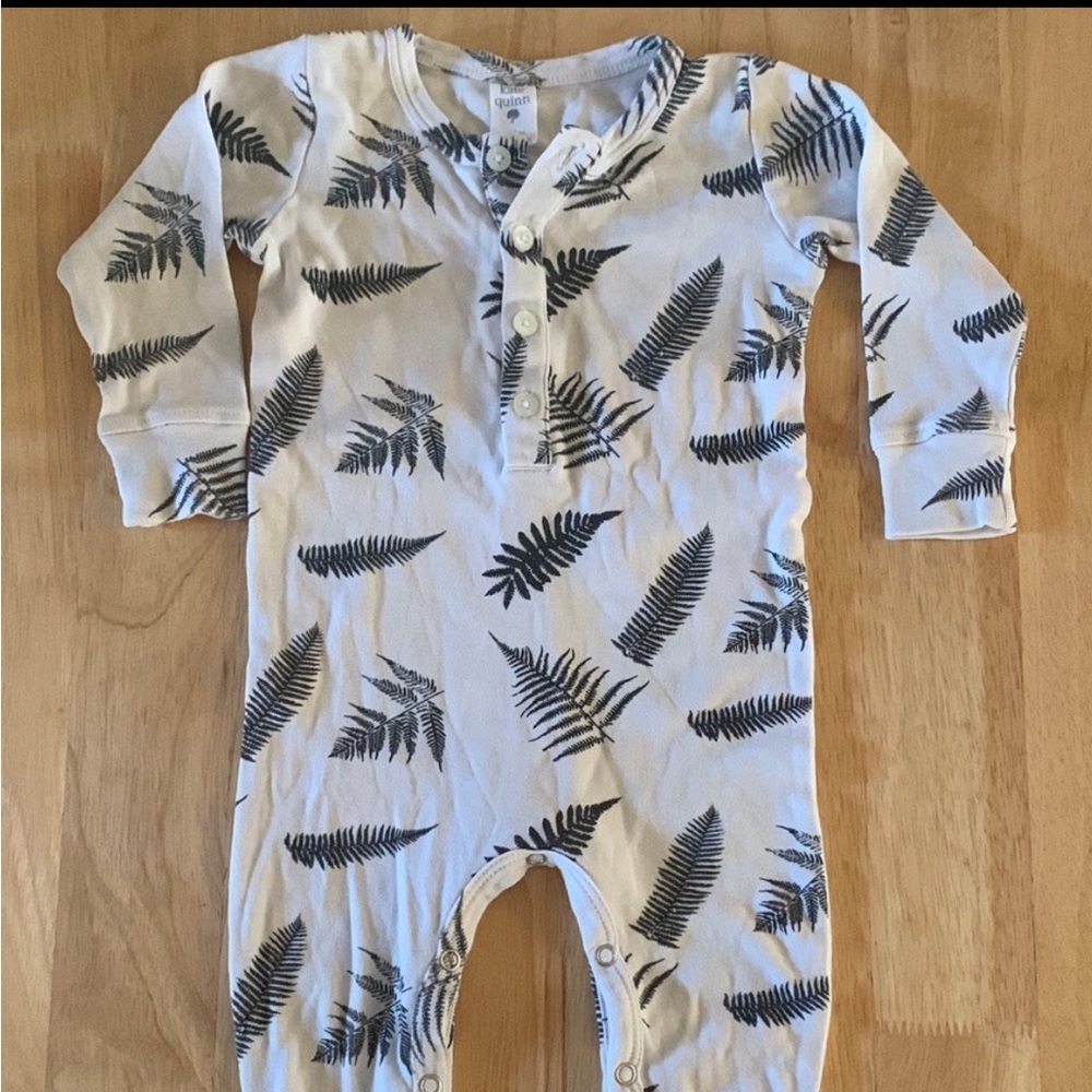 Kate Quinn unisex long sleeve organic cotton union suit, Size 18-24m
